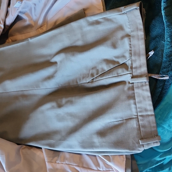 Calvin Klein Pant Suit - Picture 4 of 4